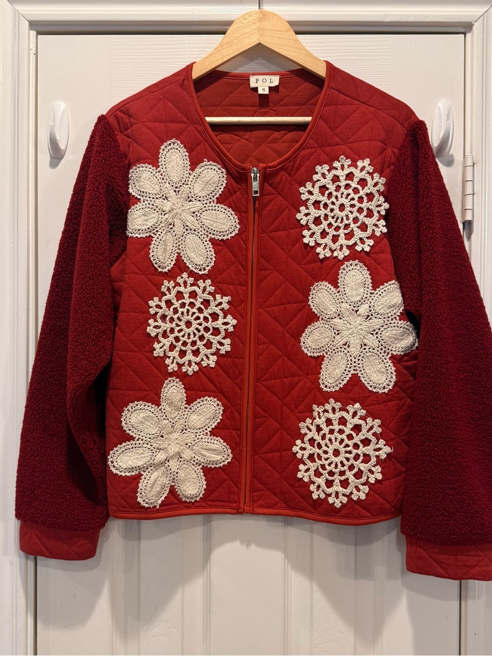 POL Jacket Red Doily Crockey Quilted Sherpa Sleeves Size Small Christmas Holiday